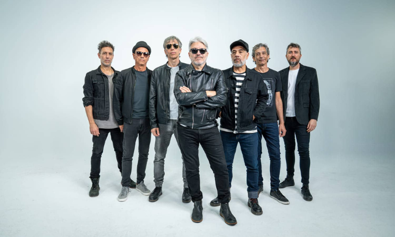 LA MANADA DE ESTELARES REGRESA A LA CIUDAD CON SU NUEVO DISCO Y UNA NOCHE LLENA DE EMOCIÓN