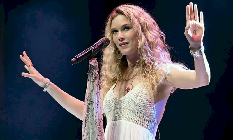 JOSS STONE TRAE SU GIRA 'ELLIPSIS' A BUENOS AIRES